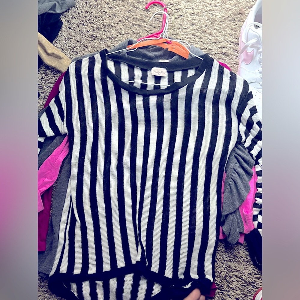 Pretty Good size Medium Top Referee White Black stripes (whistle not included😉